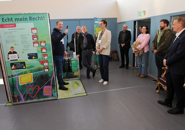 Gewalt fängt oft ganz subtil an Bild Gewalt fängt oft ganz subtil an